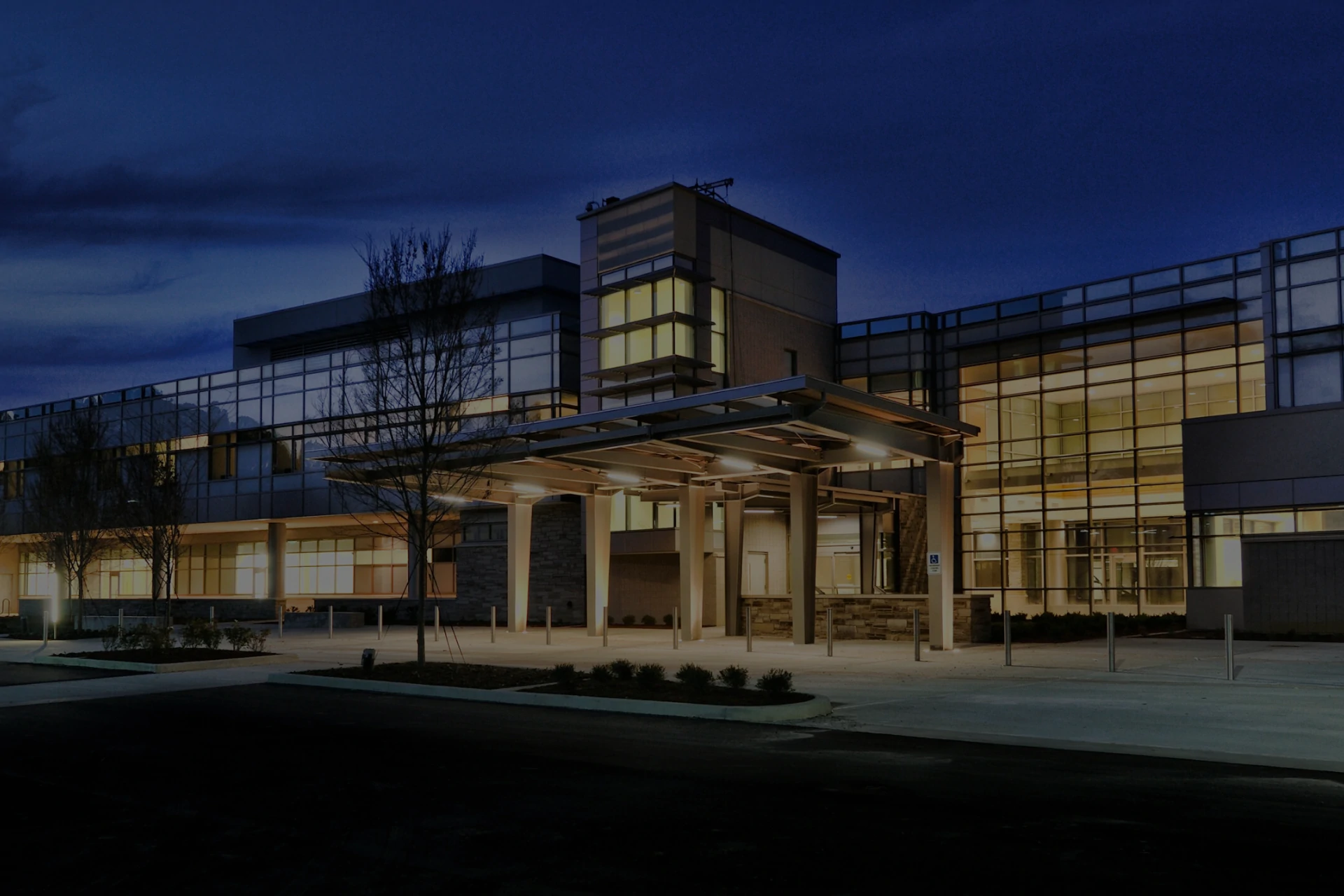 Central Harnet Hospital slider graphic